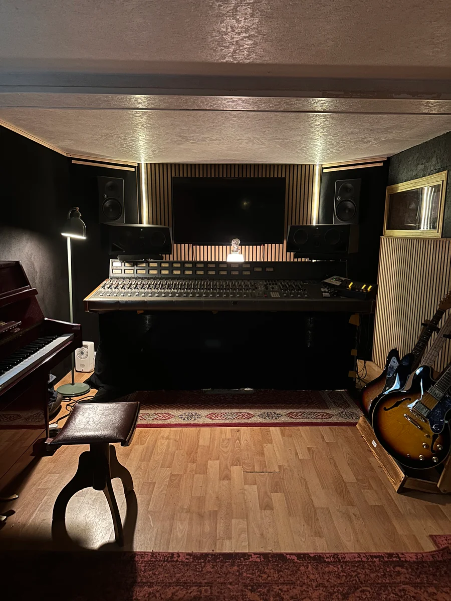 Studio image 2
