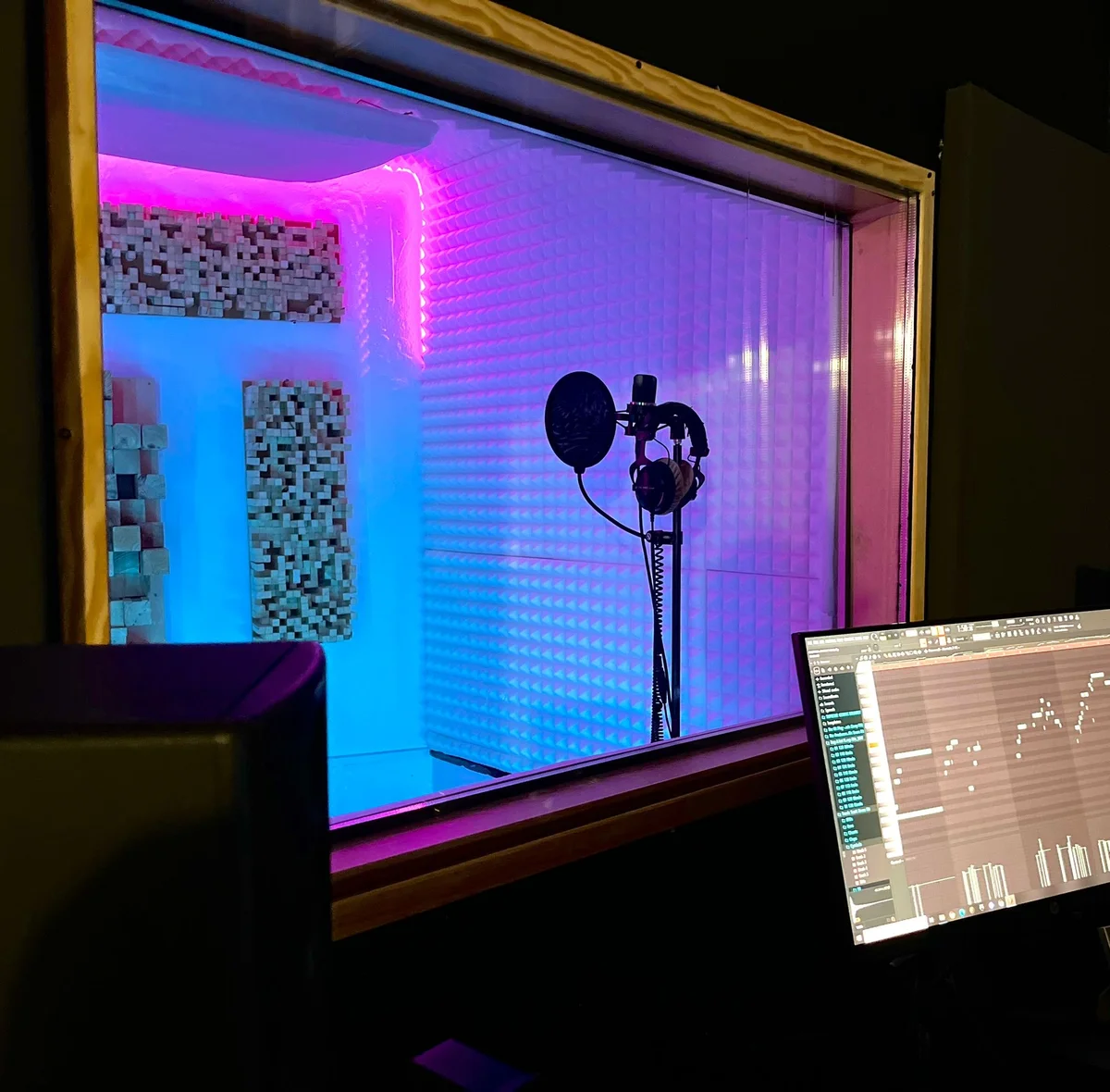 Studio Nazar Studio - Image 1